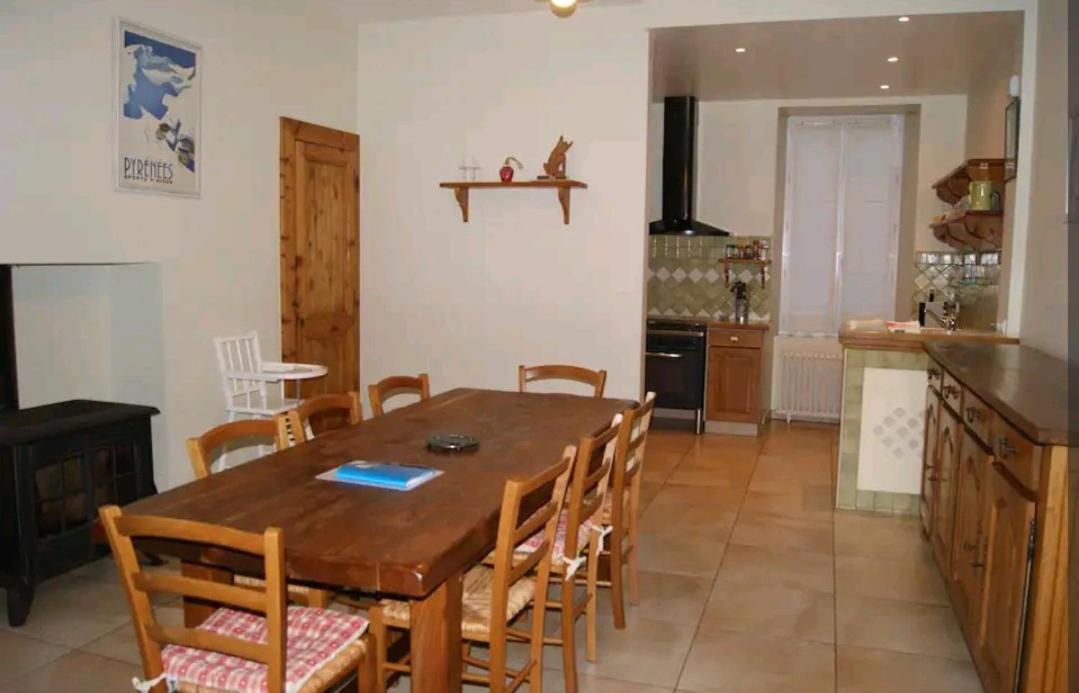 Maison Burgalat Saint-Mamet Extérieur photo